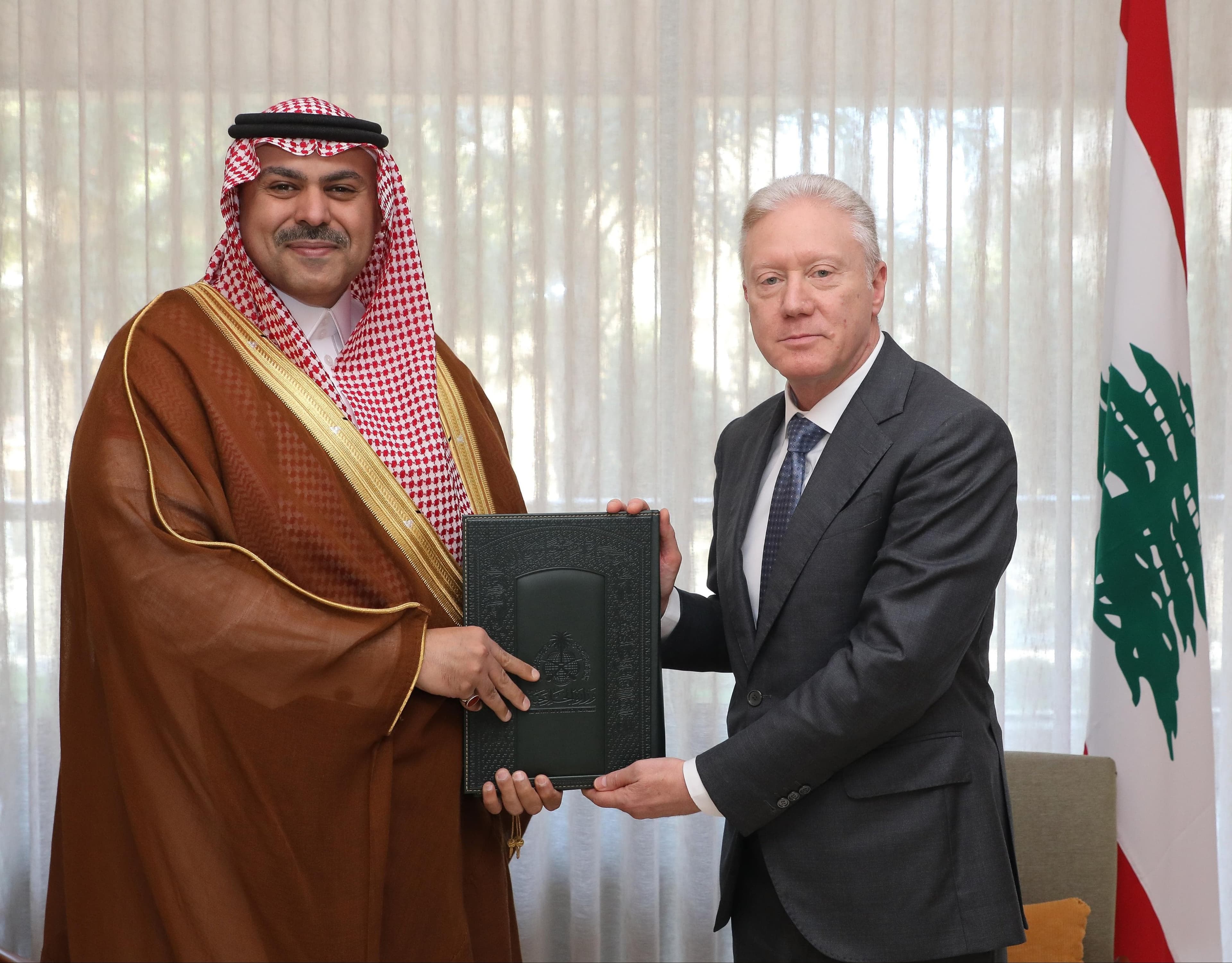 رجي يستقبل السفير السعودي الجديد.. وتأكيد على متانة العلاقة بين البلدين
