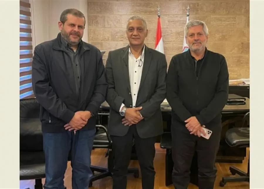 وفدٌ من الحزب يبحثُ في "تحسين مستوى الخدمات" مع بلديةِ صيدا