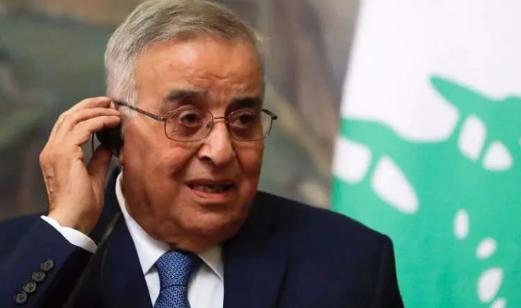 بو حبيب من برشلونة: حلُّ الدولتين سيجلبُ الازدهارَ لمنطقتنا