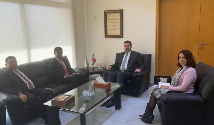 الحاج حسن يلتقي سفير الهند.. وهذا ما جرى بحثه