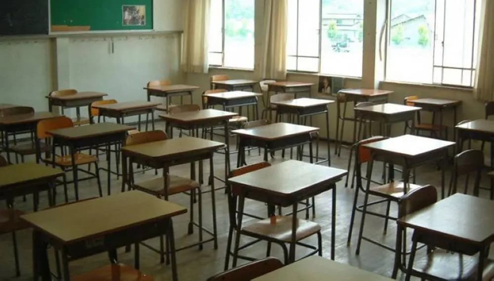 إشادة بقرار الحكومة دفع مستحقات المعلمين كاملة