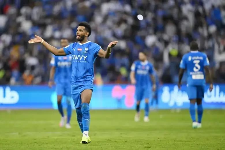 السعودية.. طريقة احتفال علي البليهي بهدف الهلال أمام جماهير النصر تثير جدلاً