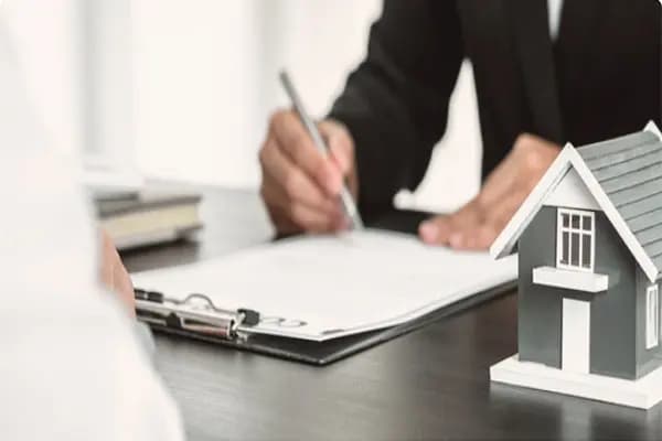 قضايا الإسكان بين خوري وحبيب