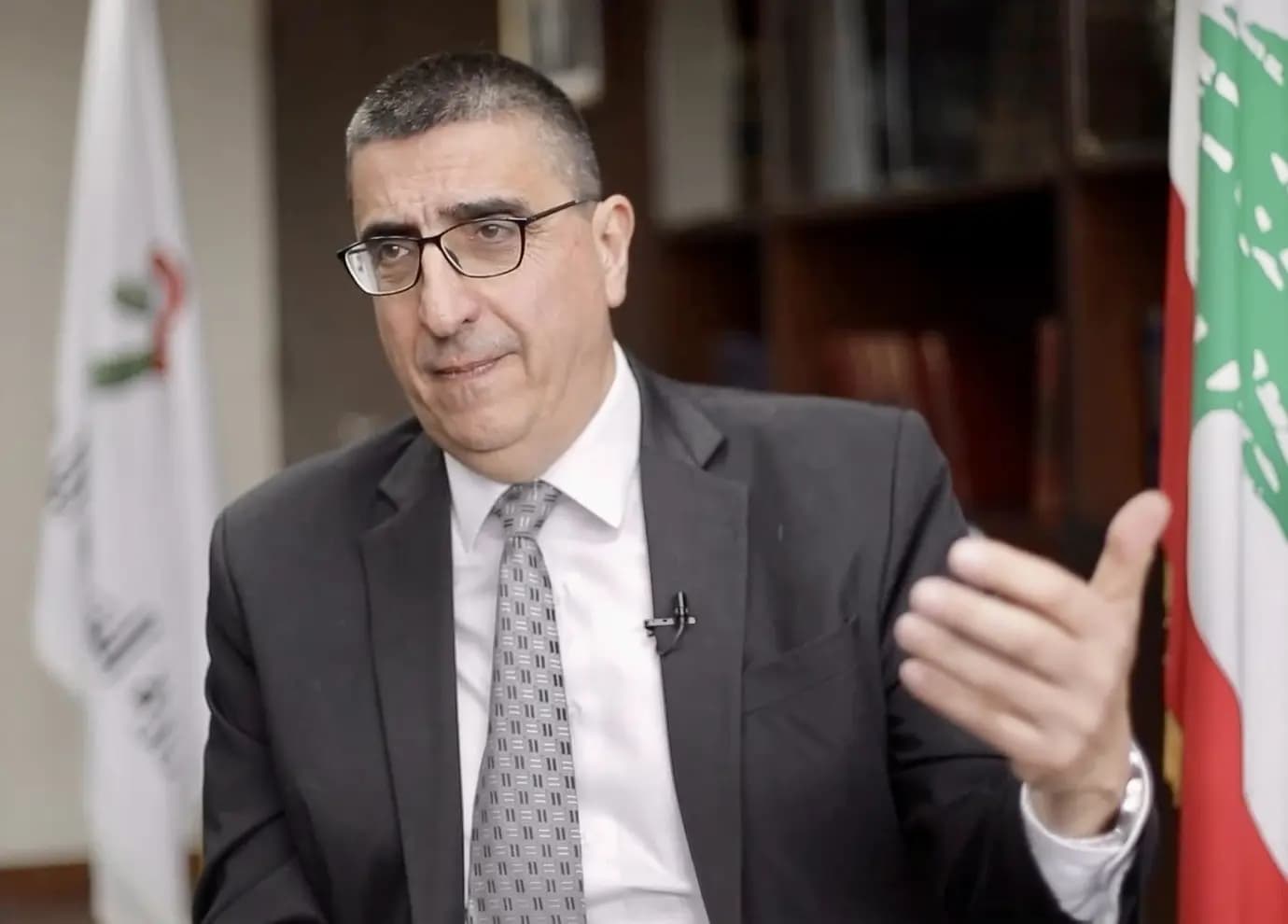حجار محذّرًا: هناك مشروع لضرب الاستقرار اللبناني