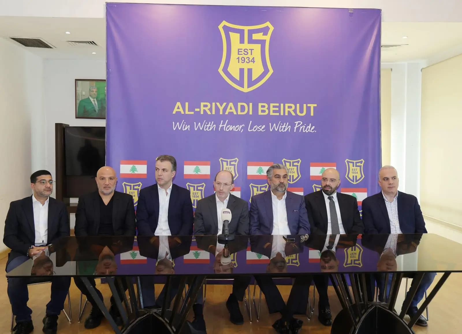 الصقال يترأّس رسميًّا مجلس أمناء النّادي الرّياضي