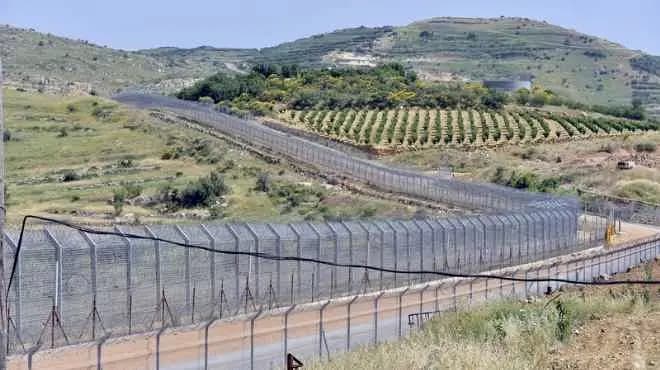 العدو الصهيوني يجدد قصفه لجنوب لبنان