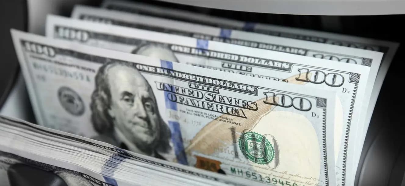 كم بلغ سعر الدولار صباح اليوم؟