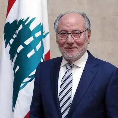 تعميم من الحلبي بإقفال المدارس
