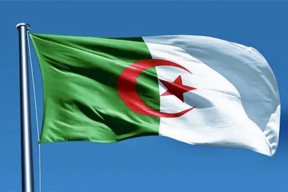 الجزائر تستدعي سفير مالي