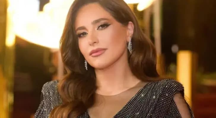 عبير نعمة: " I am divorced"!