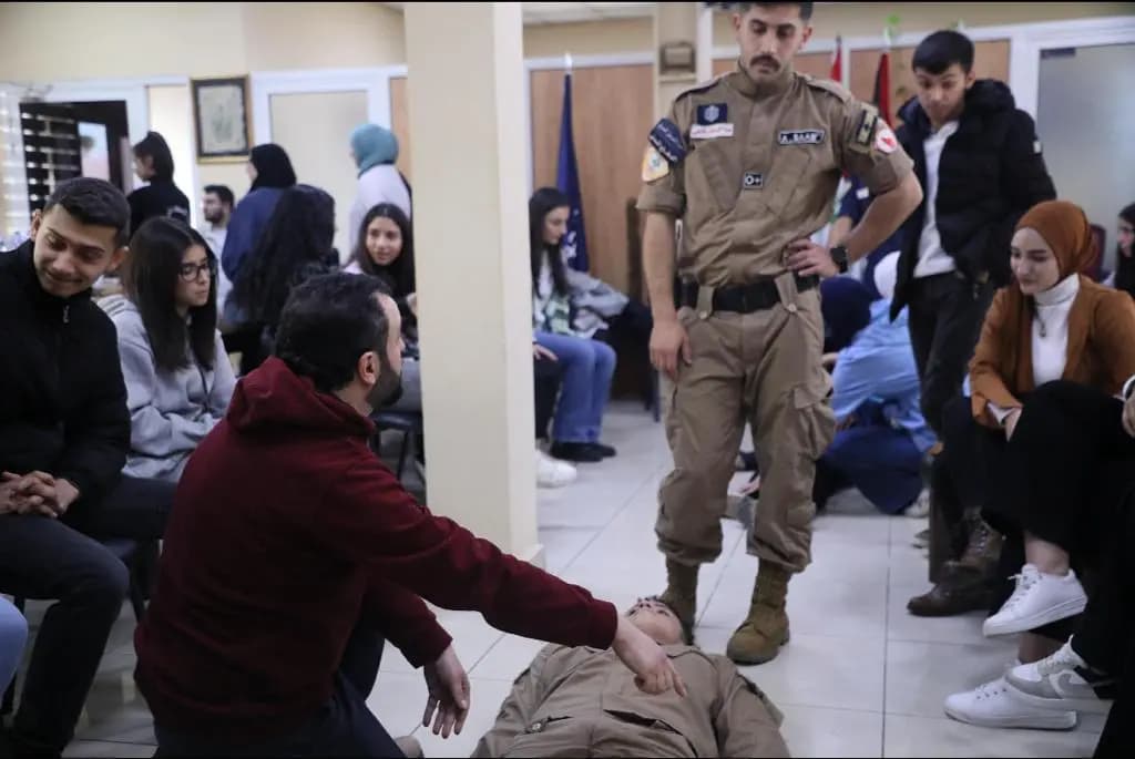 منظمةُ شباب الاتحاد تنظمُ ورشَ عملٍ حولَ الإسعافات الأولية
