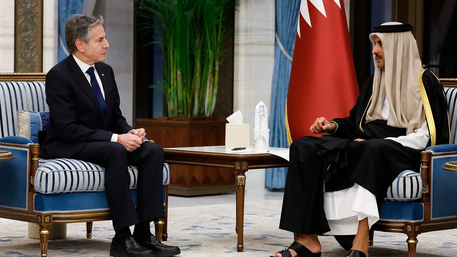 أمير قطر بحث مع بلينكن الأوضاع في غزة