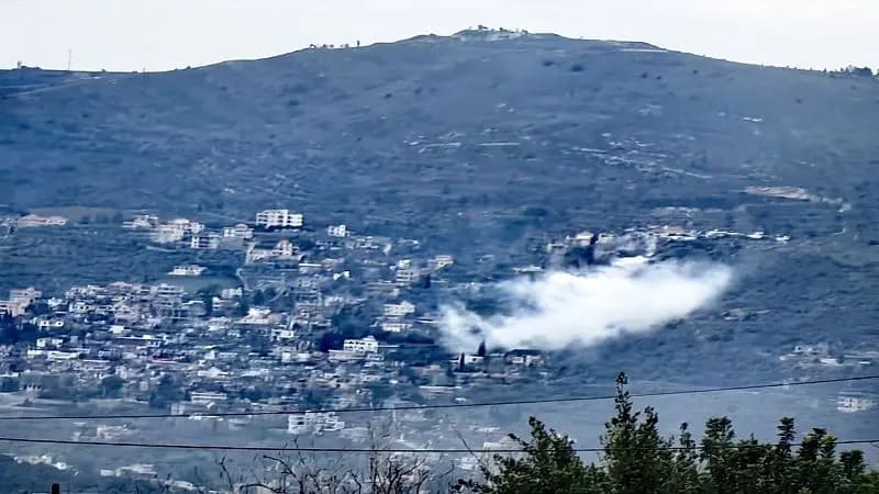 بالقذائف الفوسفورية.. العدو يقصف بلدات جنوبية