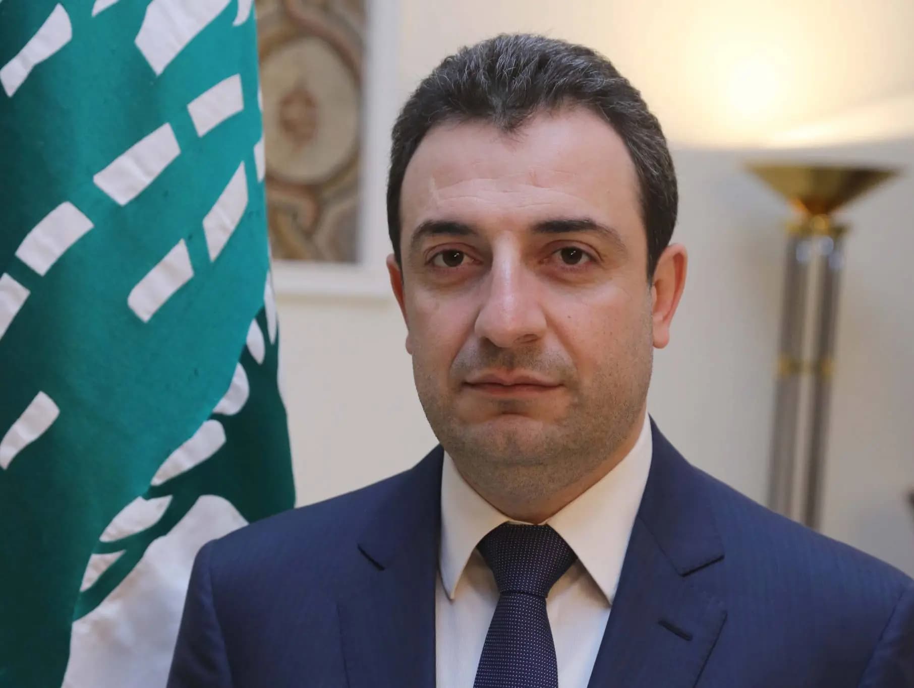 أبو فاعور يتصل بميقاتي وابراهيم: لتسهيل جوازات السفر لمرضى العلاج في الخارج واصحاب عقود العمل