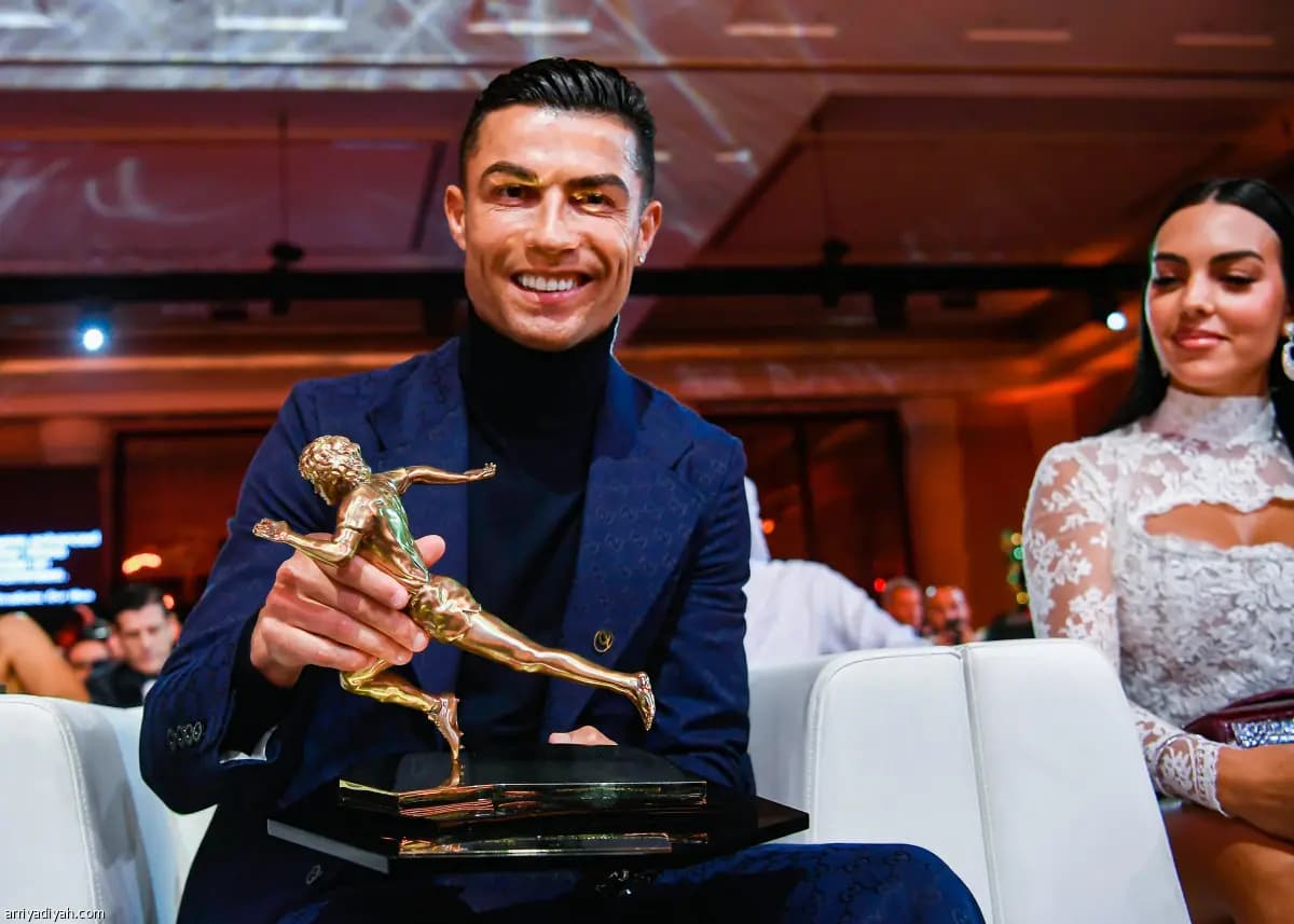 3 جوائز.. لرونالدو!