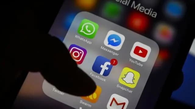 المنصات الإعلامية واحتلال الأنسجة الدماغية