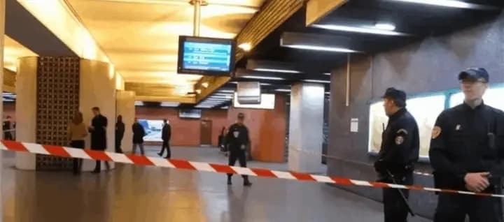 جرحى بهجوم داخل محطة قطارات في باريس