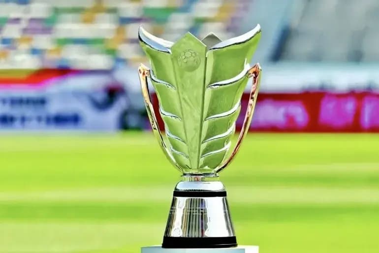 من سيفوز بكأس آسيا لكرة القدم؟