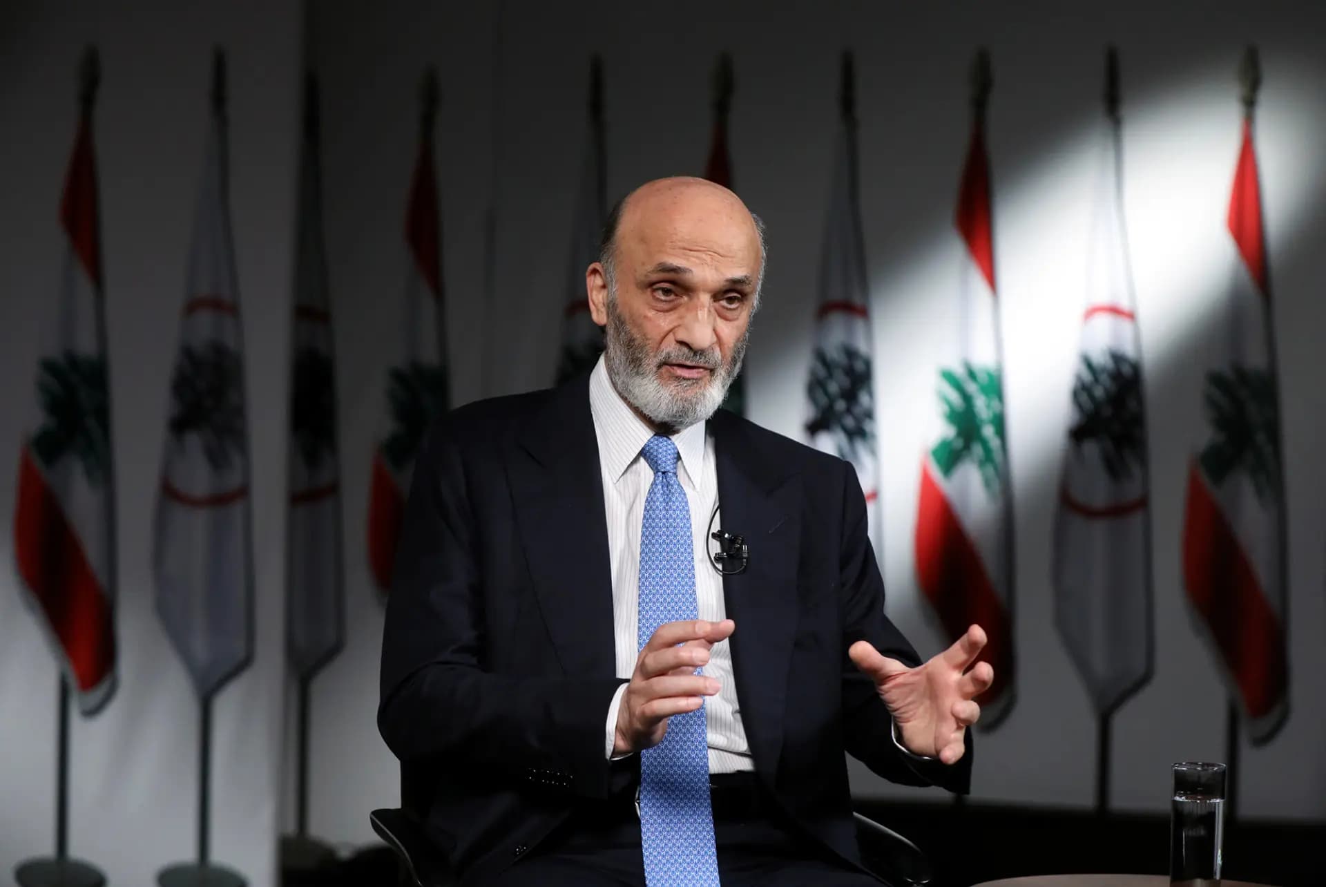 "طبعًا يحقّ لك"...رسالة من جعجع إلى برّي