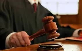 وفاة قاضٍ أثناء وجوده مع عائلته.. ماذا جرى؟