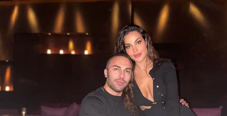 صورة تجمع خطيب نادين نجيم و الحريري.. شاهدوها