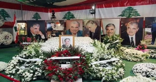 وفود رسمية و شعبية تزور ضريح الرئيس الشهيد رفيق الحريري