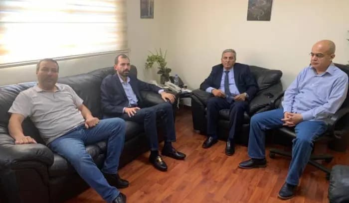 النائب الخير بحث مع عبيد في انقطاع المياه عن المنية
