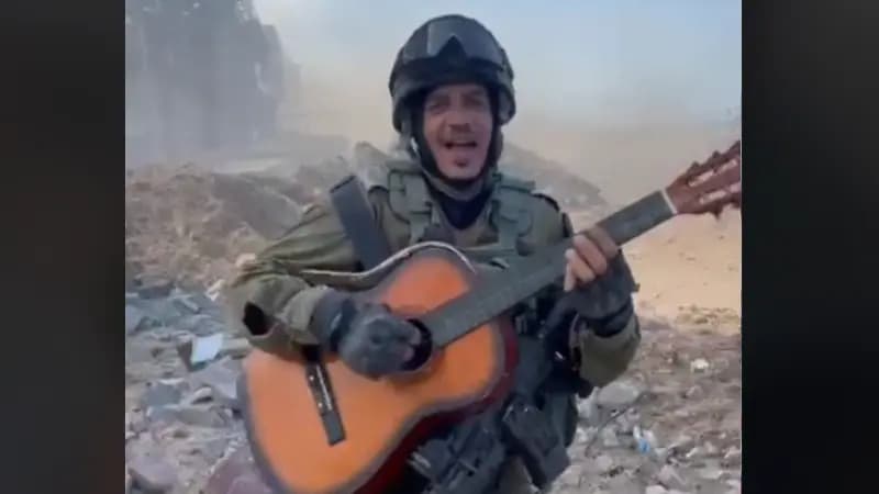 موقع عبري يكشف: الجنود "الإسرائيليون" ينهبون البيوت!