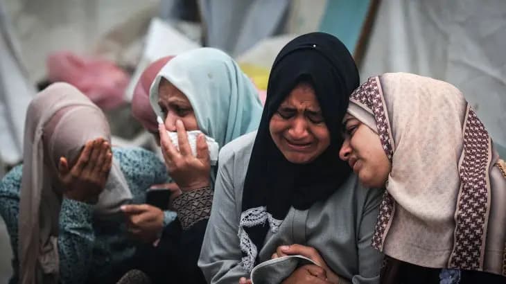 حصيلة شهداء غزة تتجاوز الـ"٣٠" ألف شهيد