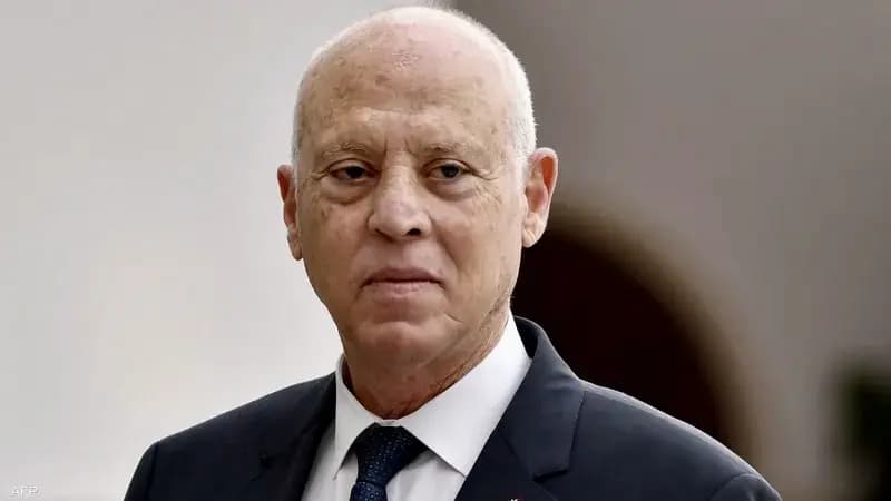 الرئيس التونسي: لمحاسبة كل من يتخابر مع أي جهة أجنبية