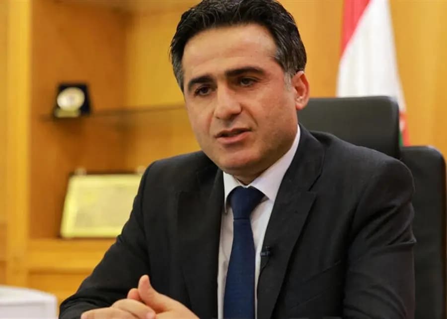 تشويش فوق "المطار"