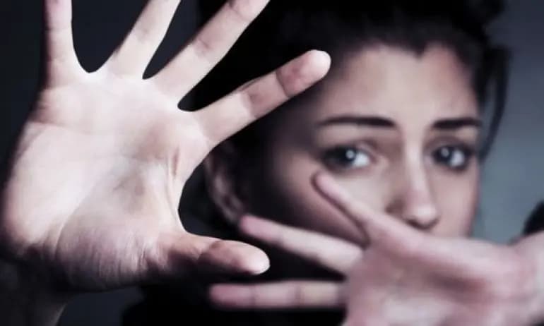 في لبنان.. جرائم قتل النساء ترتفع إلى 300%