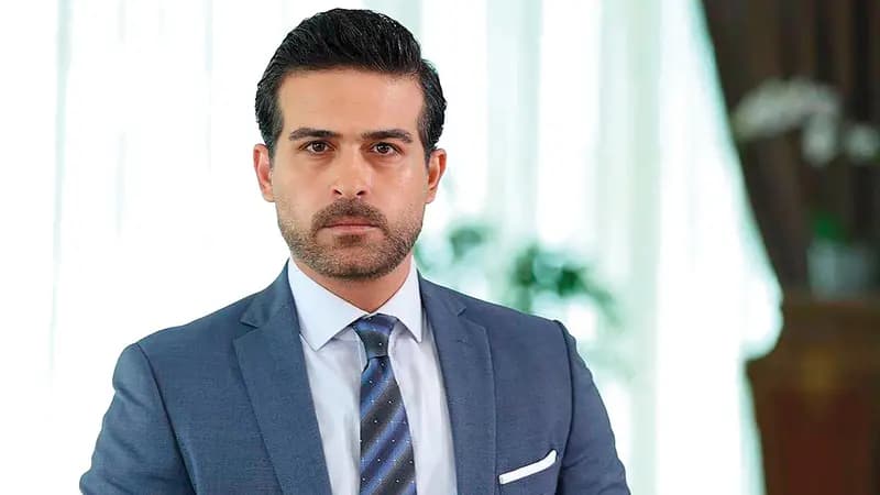 محمود نصر يظهر بـ"ثياب إمرأة".. والجمهور يعلق
