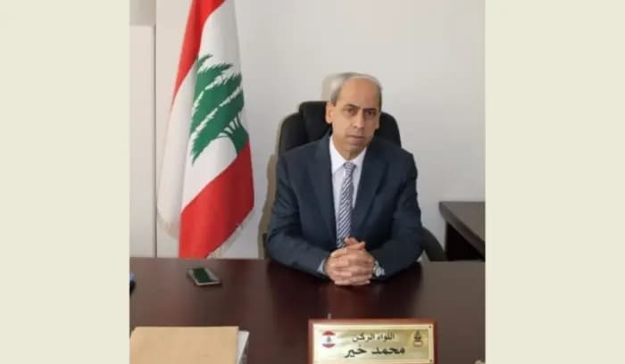 اللواء خير يستقبل المفتي الغزاوي مستمعًا إلى احتياجات البقاع