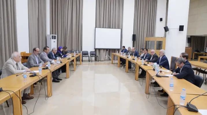 انقسام حول القرار 1701 ودعوات للتضامن على طاولة"الخارجية"