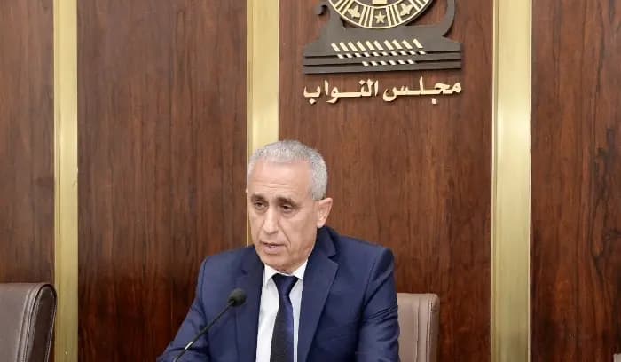 "لدينا خيار الدفاع عن أرضنا".. خواجة يوضح موقف "أمل"