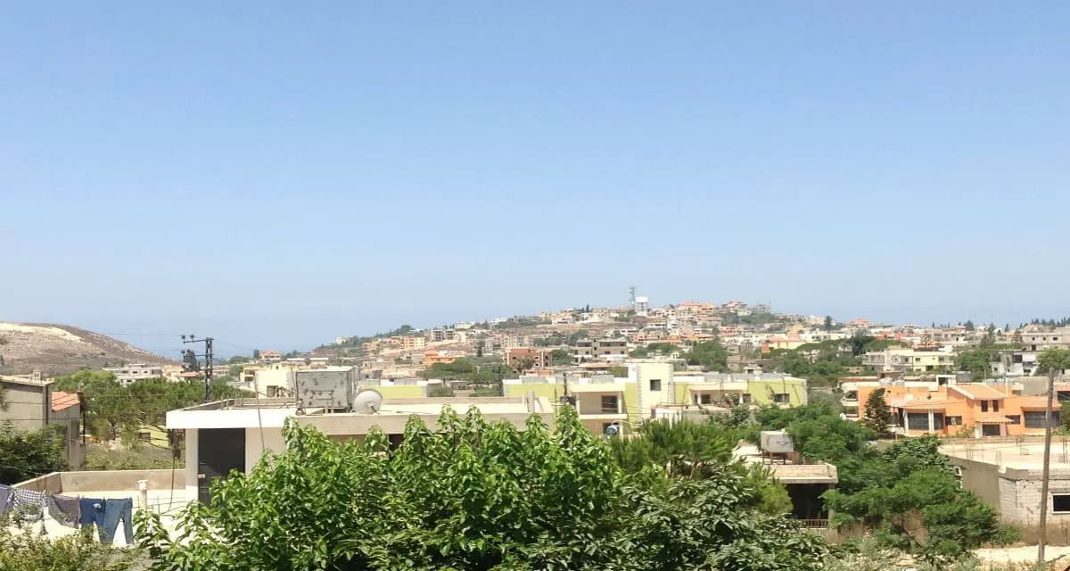 العدو يستهدف منزلًا في حانين.. ماذا عن الإصابات؟