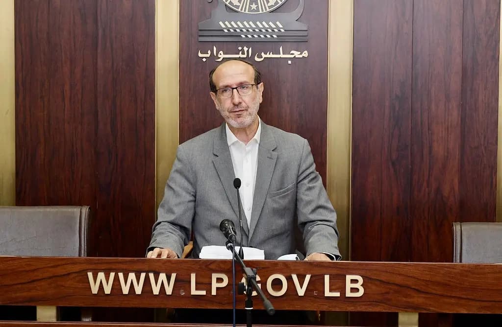 الموسوي يدعو لفضح النفاق والإجرام الغربي