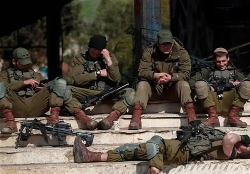 ضباط وجنود الاحتلال يرفضون أوامر الاستعداد لعملية رفح