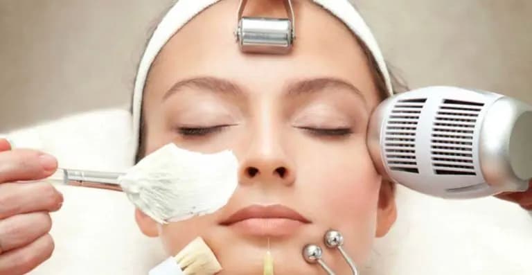 "في الشهابية والحوش".. وزارة الصحة تقفل عيادتي تجميل
