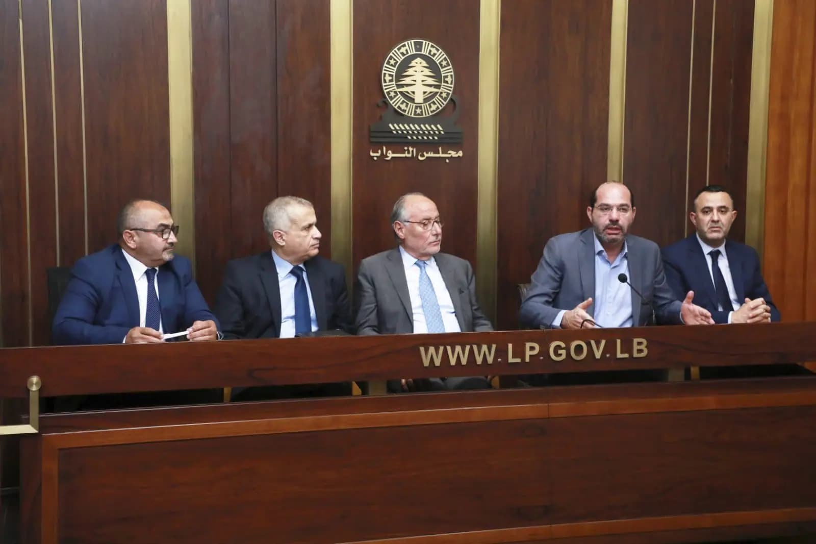 توصيات من لجنة التربية بشأن الامتحانات.. مراد: لإخراجها من الإطار السياسي الضيق