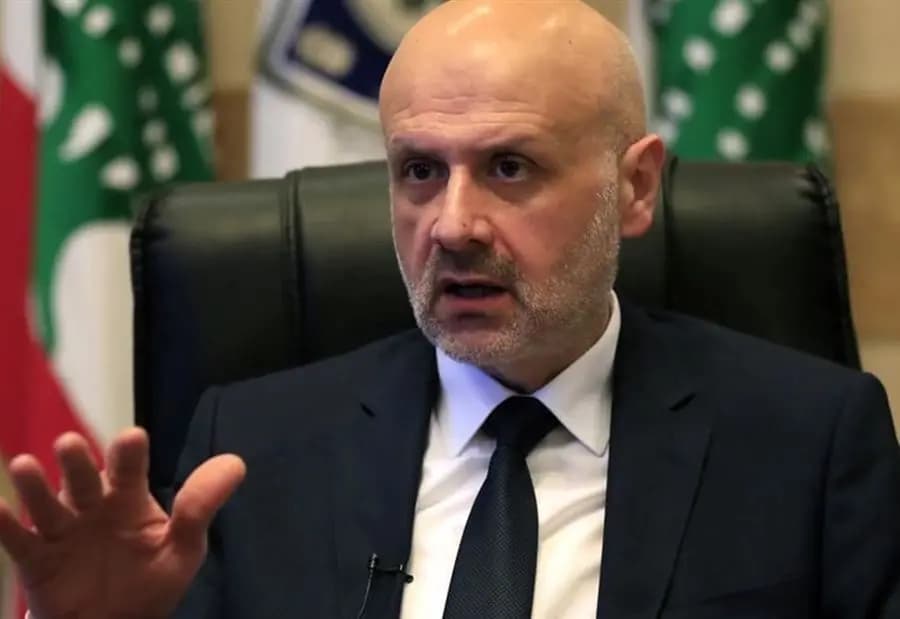 تعميم فوري لإزالة كل الملصقات الإنتخابية