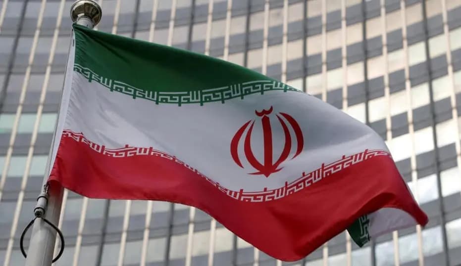 عقوبات إيرانية تطال أفرادًا وكيانات أمريكية وبريطانية
