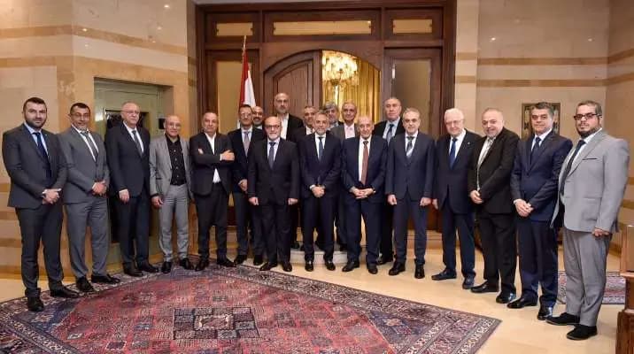 برّي: لبنان ليس بلدًا مُفلسًا