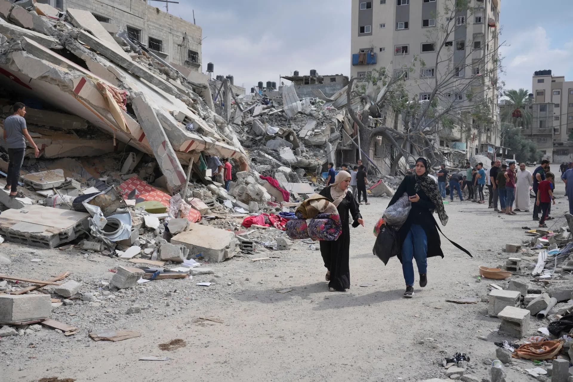 الفصائل الفلسطينية: لن نقبل الوصاية على معبر رفح