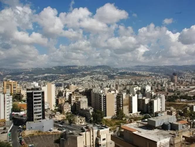 العثور على رجل مجهول الهوية في الأشرفية.. هل من يعرف عنه شيئا؟