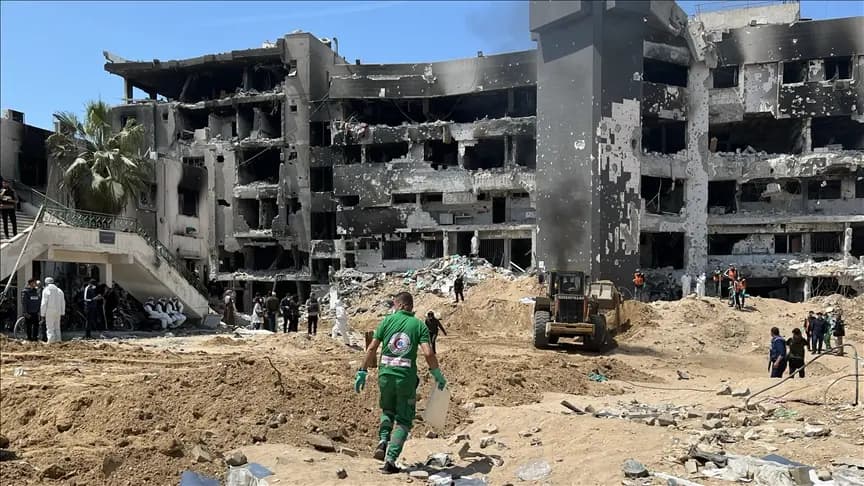 العثور على مقـ.ـبرة جماعية ثالثة بمجمع الشفاء الطبي