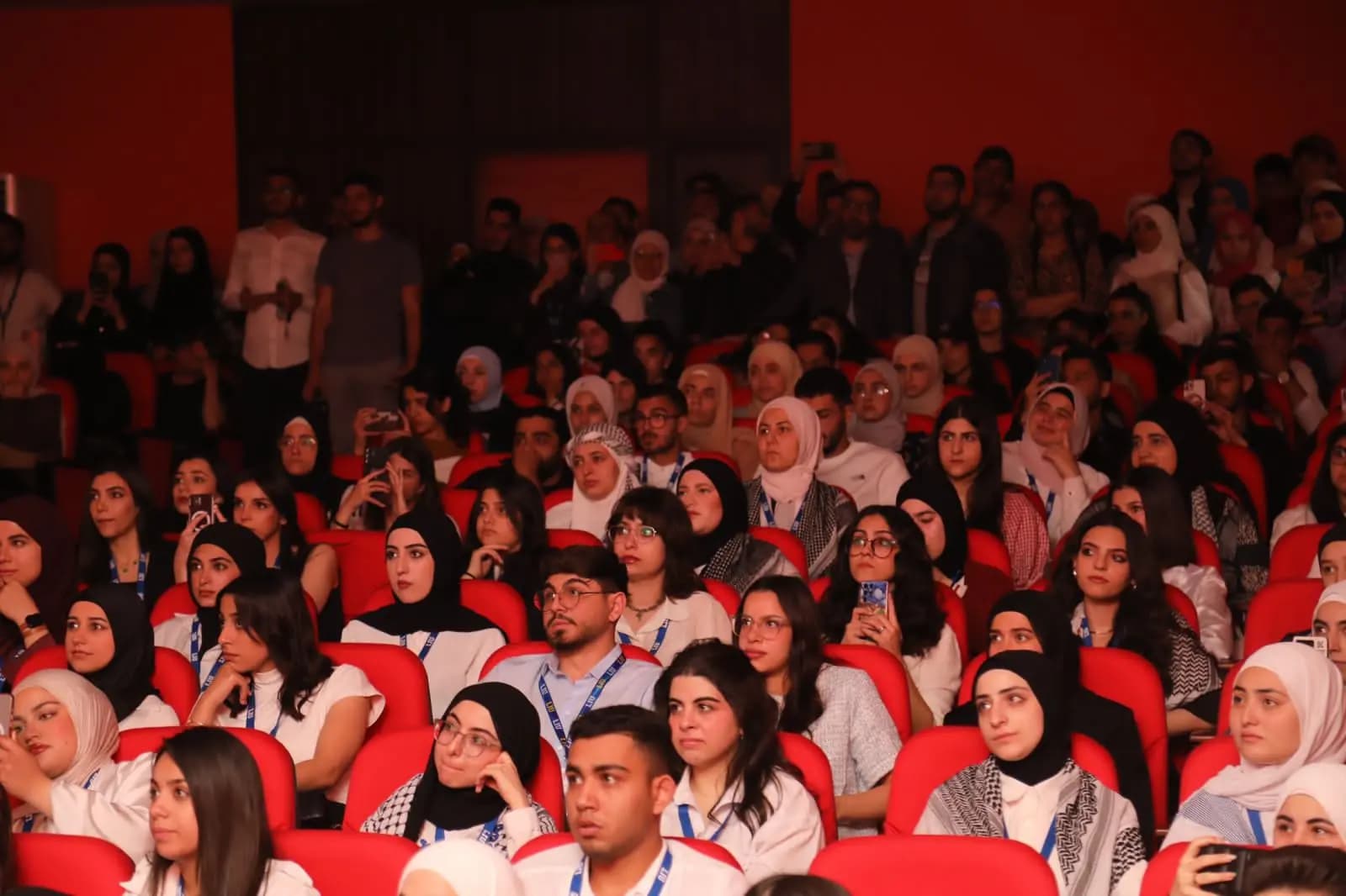 الجامعة اللبنانية الدولية تفتتح معرض "فلسطين بعيونكم"