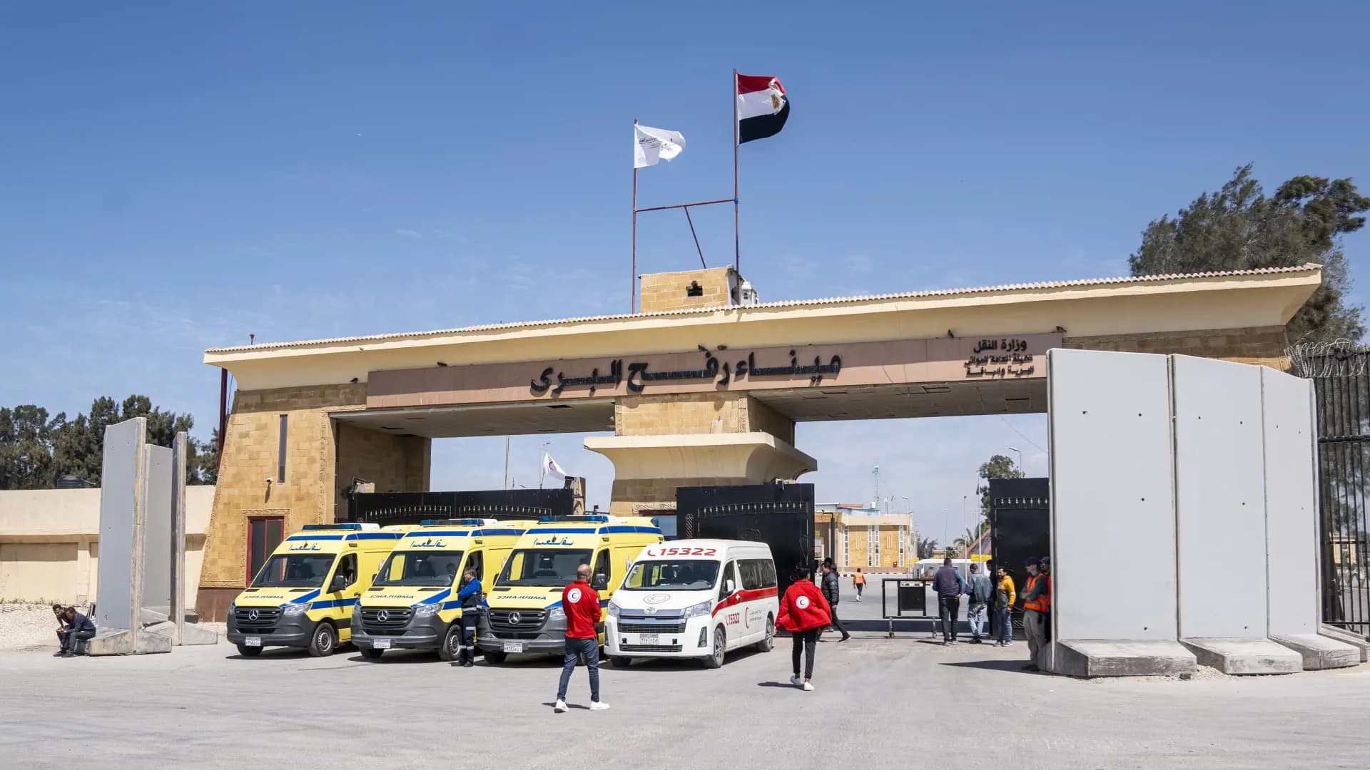 "أكسيوس" يكشف مقترحًا "إسرائيليًا" بشأن معبر رفح