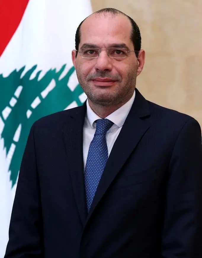 النائب حسن مراد لـ"الجديد": قمت بتقديم اقتراح قانون معجل مكرر لتعديل المرسوم 6433 بسبب المزايدات التي تحصل ويجب ترك الأمر للجيش اللبناني والمقاومة ولنتحد خلفهم لحماية حقوقنا
